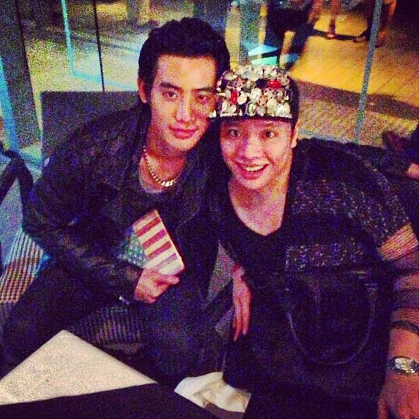 เมย์ เฟื่อง - กรรชัย ควงคู่สวีทจี๋จ๋า ตระเวนไหว้พระ มาเก๊า-ฮ่องกง