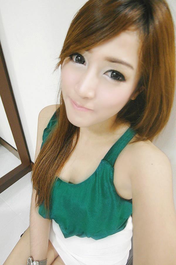 จ๊ะเอ๋ Krisana Kongkakate เธอสวย  ผู้หญิงแท้ 100% คะ