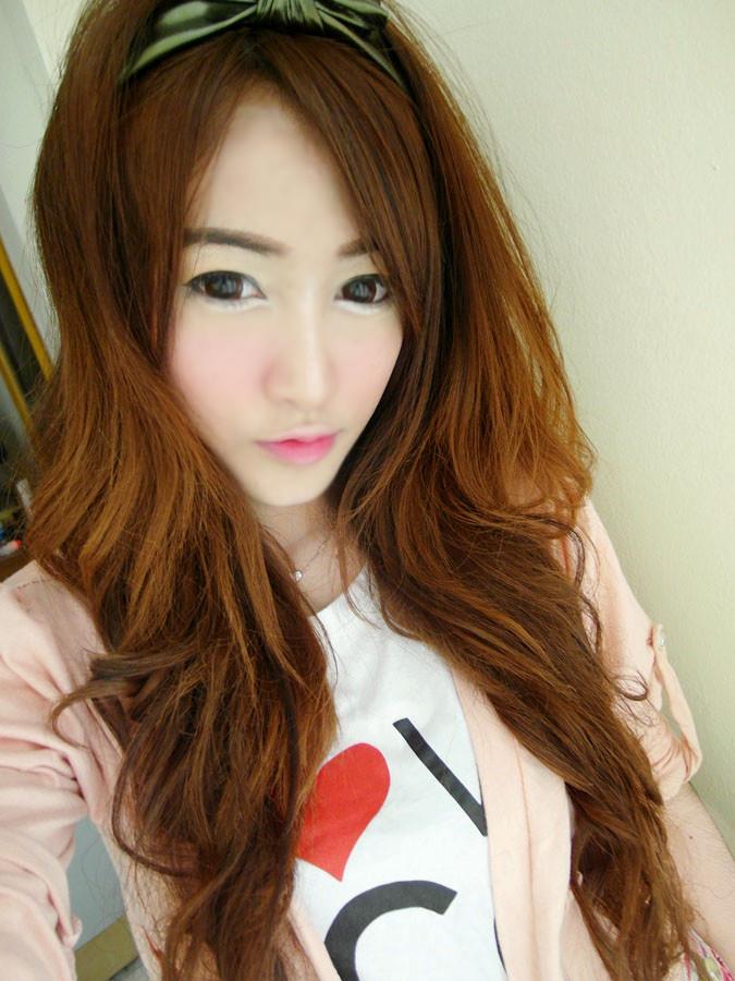 จ๊ะเอ๋ Krisana Kongkakate เธอสวย  ผู้หญิงแท้ 100% คะ