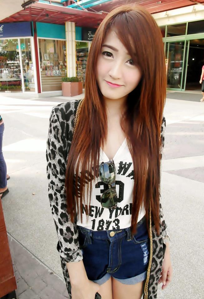 จ๊ะเอ๋ Krisana Kongkakate เธอสวย  ผู้หญิงแท้ 100% คะ
