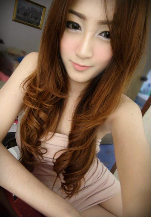 จ๊ะเอ๋ Krisana Kongkakate เธอสวย  ผู้หญิงแท้ 100% คะ