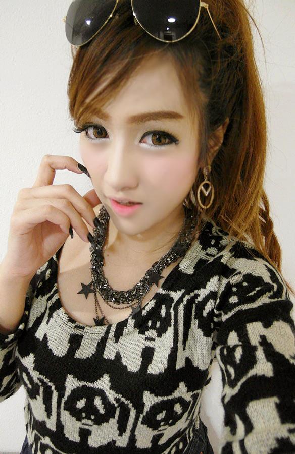 จ๊ะเอ๋ Krisana Kongkakate เธอสวย  ผู้หญิงแท้ 100% คะ