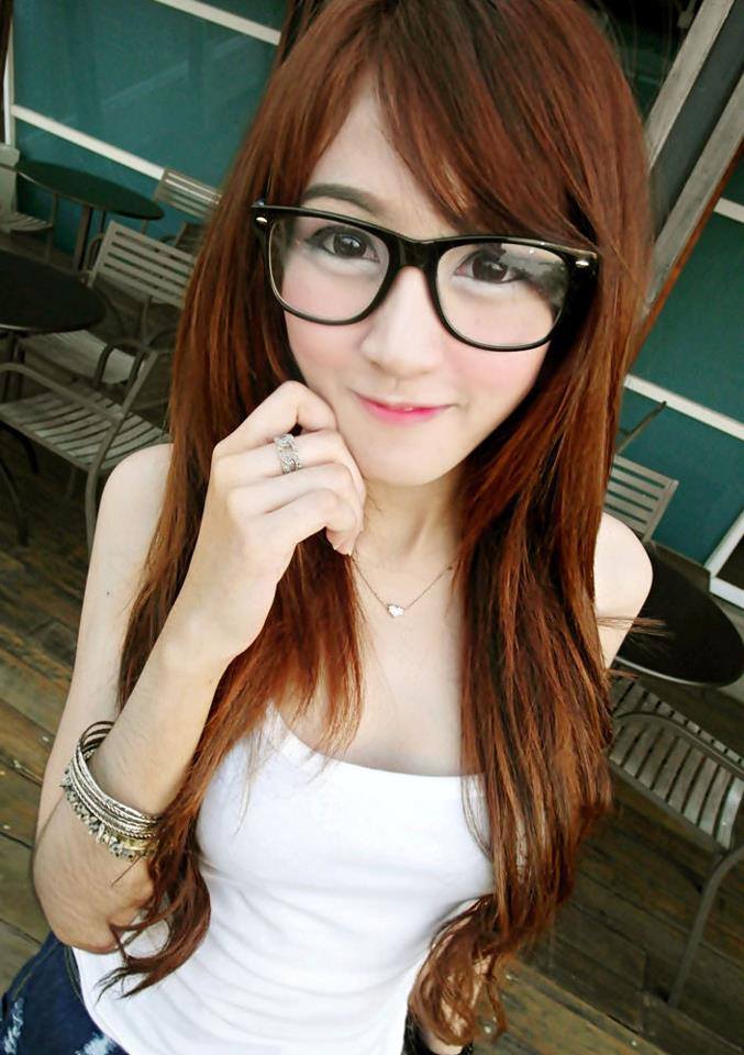 จ๊ะเอ๋ Krisana Kongkakate เธอสวย  ผู้หญิงแท้ 100% คะ