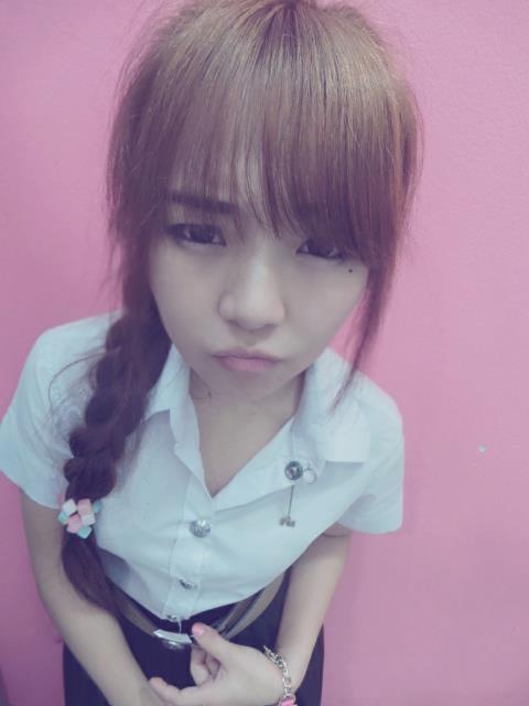 เอมมี่ สุนันทา เดวา เธอน่ารักกกกกกกกกกก