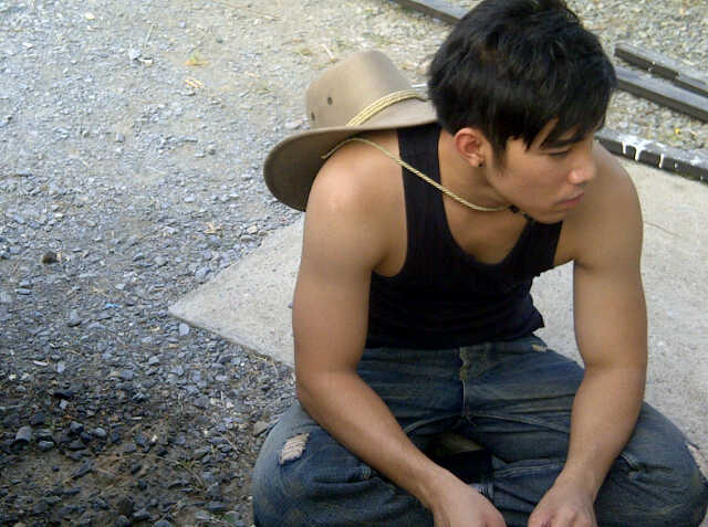 "เพื่อน กวี" หนุ่มหล่อจากละคร เสือสมิง