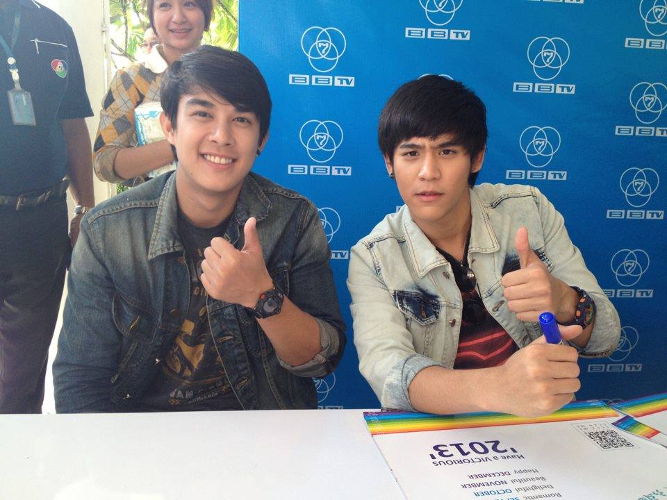 PIC พอร์ช ศรัณย์ @ งาน แจกปฏิทินที่ช่อง7    +2556+