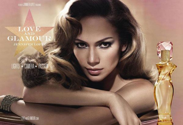 น้ำหอม : นักร้องสาว Hollywood