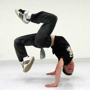 B boy โชว์เจ๋ง