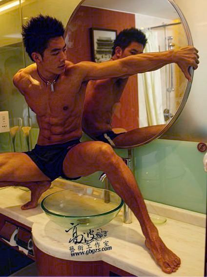 พ่อหนุ่ม หุ่นฟิน 3 !!