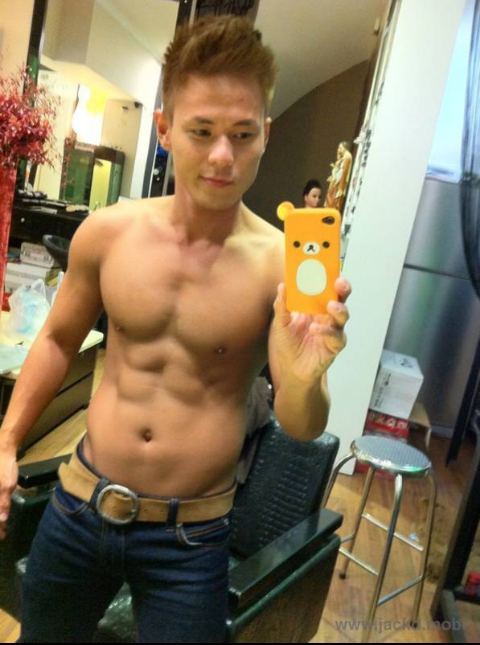 พ่อหนุ่ม หุ่นฟิน 3 !!