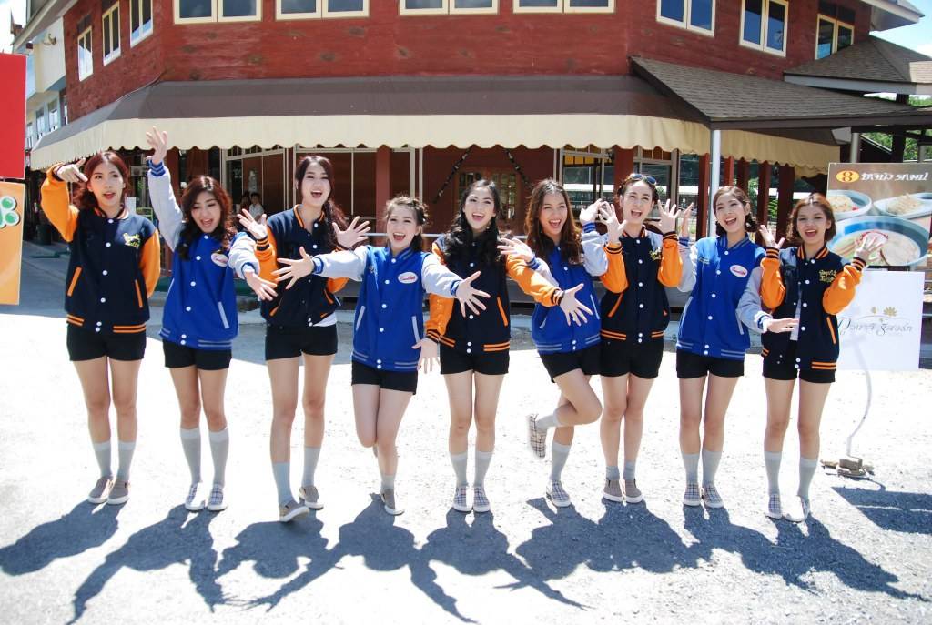สาวๆ Strawberry Cheesecake น่ารักทุ๊กคนนนน