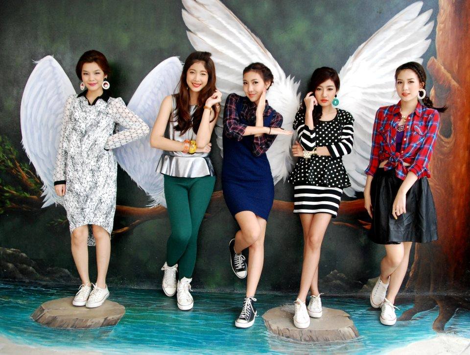 สาวๆ Strawberry Cheesecake น่ารักทุ๊กคนนนน