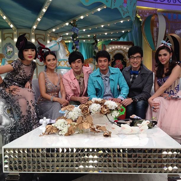 รายการ 3 แซ่บ