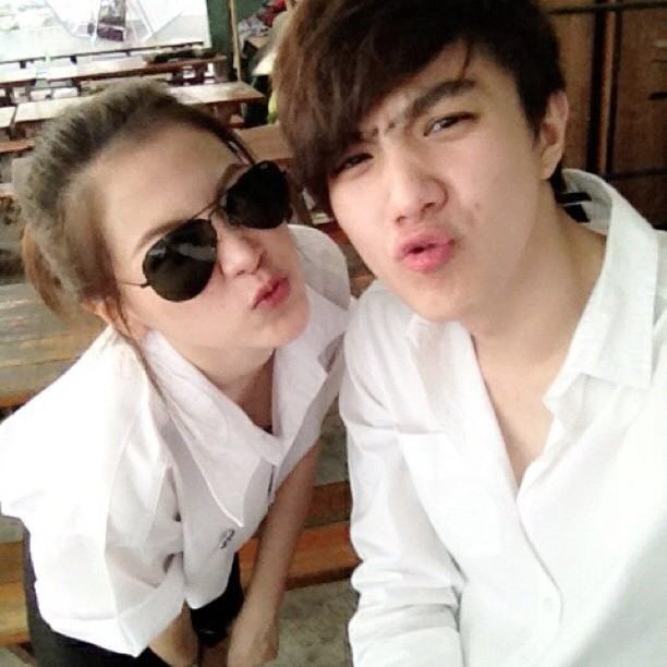 ใบเฟิร์น  พิมพ์ชนก ใส่ชุดนักศึกษา น่ารักมากกกก