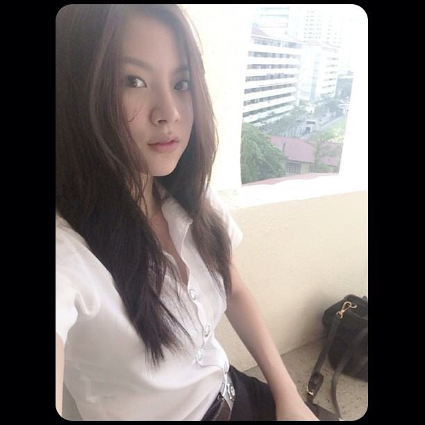 ใบเฟิร์น  พิมพ์ชนก ใส่ชุดนักศึกษา น่ารักมากกกก