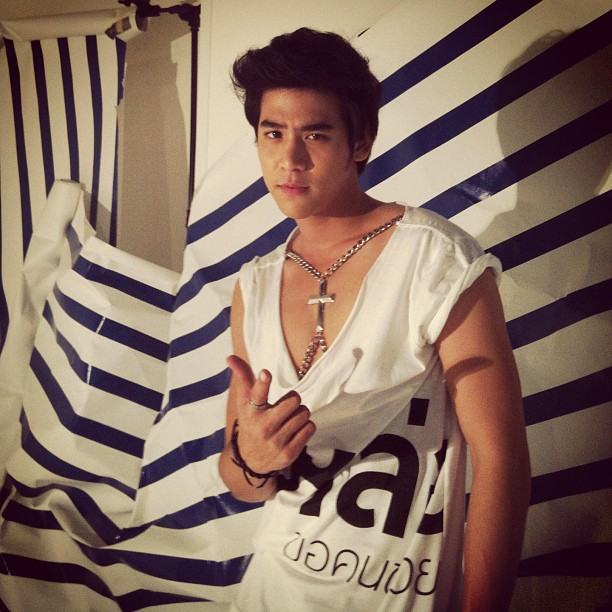 พอร์ช ศรัณย์  เบื้องหลัง ถ่ายแฟชั่น คนหล่อขอทำดี ปี6 sudsapda