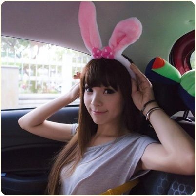 "สาวงาม" กับ "สัตว์ร้าย" จิ๋ว จิ๋ว และ จอร์จ VRZO