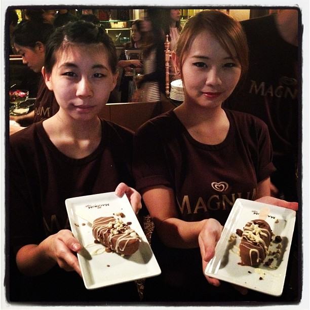 ซุปตาร์ทั้งไทย-นอกเพียบ! งานเปิดตัวสยามเซ็นเตอร์โฉมใหม่