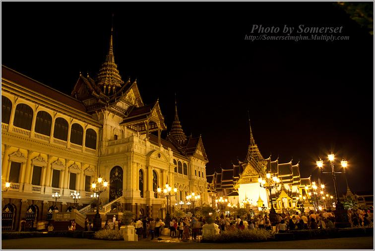 พระบรมมหาราชวัง ไทย