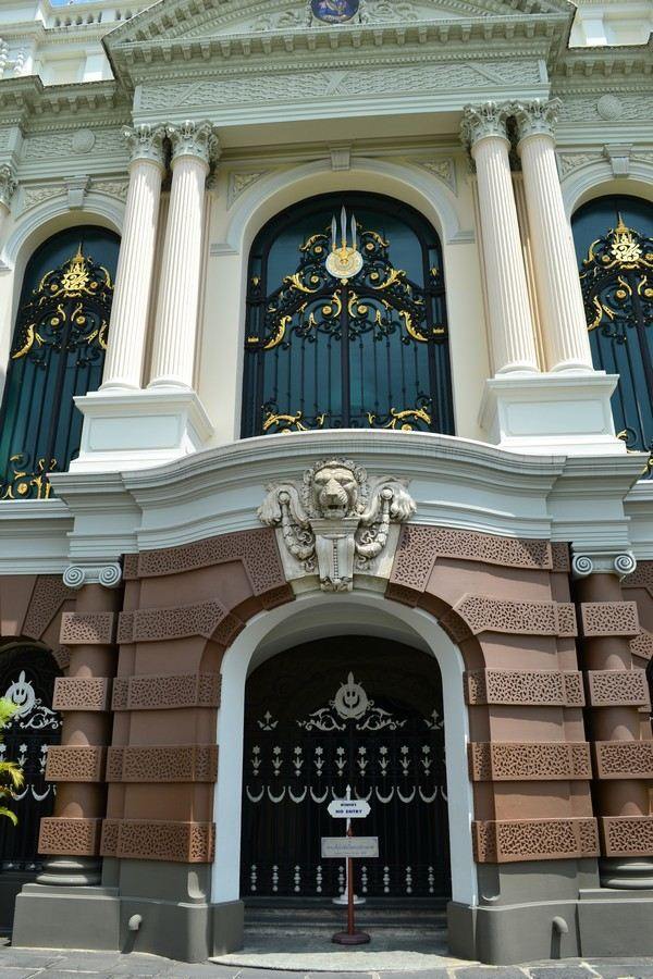 Thai Palaces พระที่นั่งแห่งราชอาณาจักรไทย