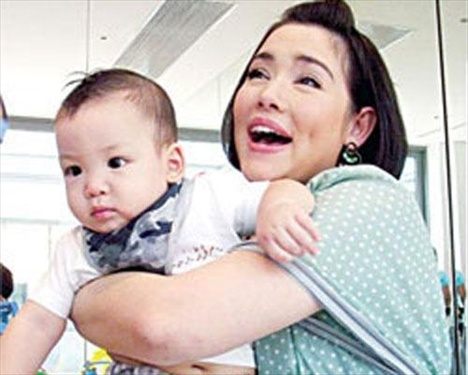 เฮ! บัวชมพู ฟอร์ด สุดแฮปปี้ ตั้งท้องลูกคนที่ 2 แล้ว