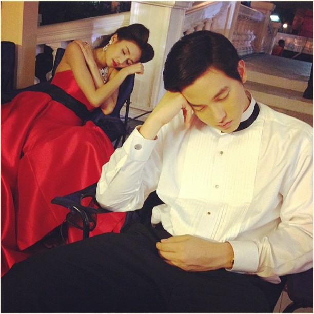 อัพเดทภาพเบื้องหลังกองถ่าย... สุภาพบุรุษจุฑาเทพ