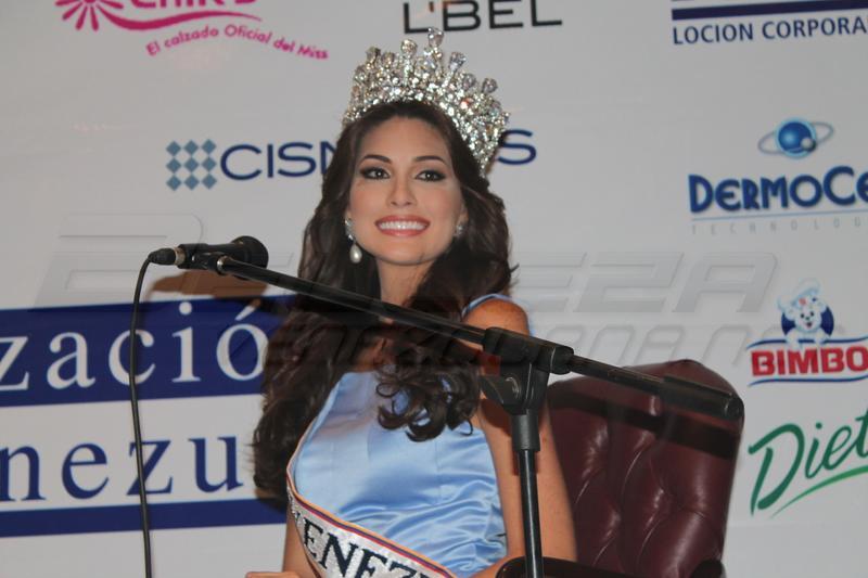 มาดู มงกุฎเพชร ประจำตำแหน่ง Miss Venezuela Universe กัน