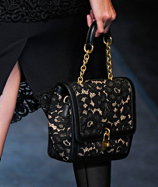 แฟชั่นสุดหรู สไตล์บารอค(Baroque) จาก Dolce&Gabbana
