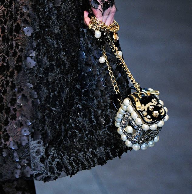 แฟชั่นสุดหรู สไตล์บารอค(Baroque) จาก Dolce&Gabbana