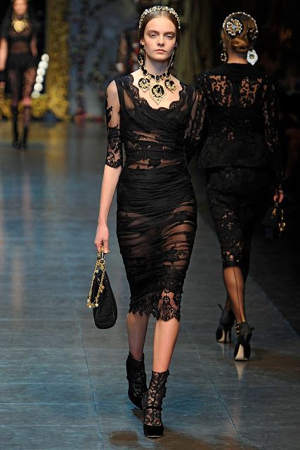 แฟชั่นสุดหรู สไตล์บารอค(Baroque) จาก Dolce&Gabbana