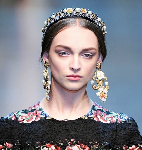 แฟชั่นสุดหรู สไตล์บารอค(Baroque) จาก Dolce&Gabbana