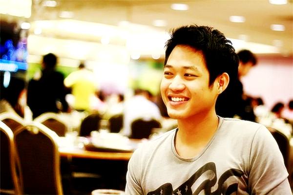 หนุ่มๆจากค่าย เลิฟอีส