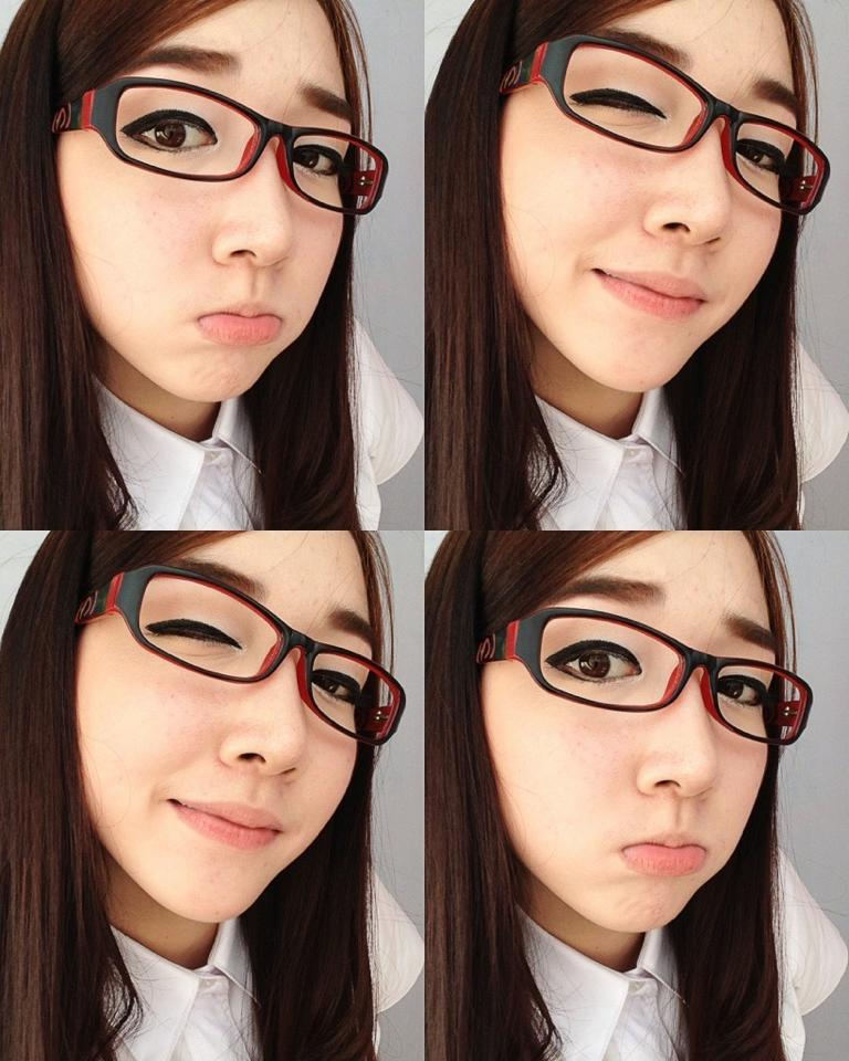 เฟรม "สาวน่ารักจากFB" ขาว สวย หมวย เป๊ะ