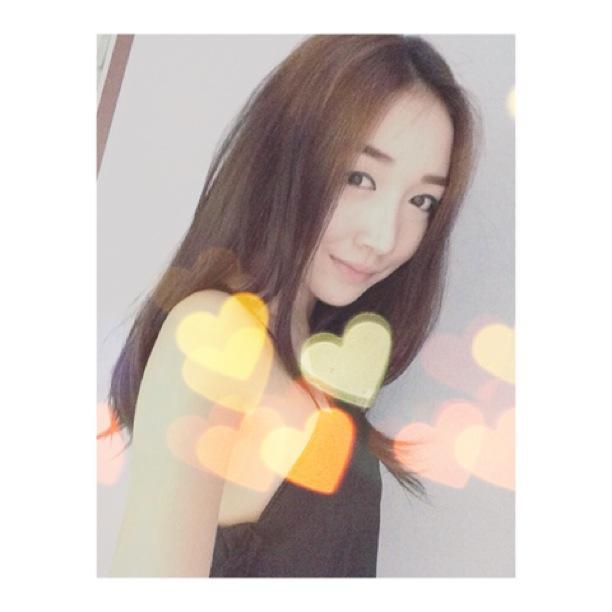 เฟรม "สาวน่ารักจากFB" ขาว สวย หมวย เป๊ะ