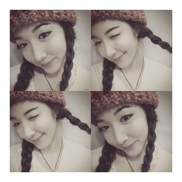 เฟรม "สาวน่ารักจากFB" ขาว สวย หมวย เป๊ะ