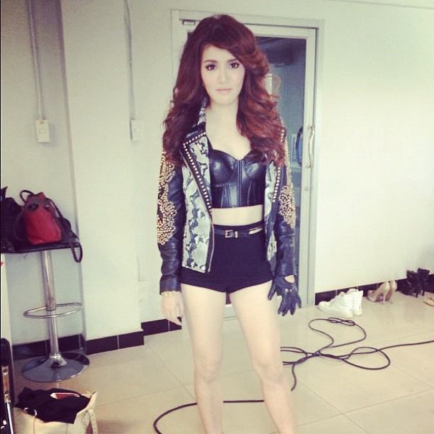 Instagram แกรนด์ พรรณวรท สาวน้อยเต้นเป๊ะ