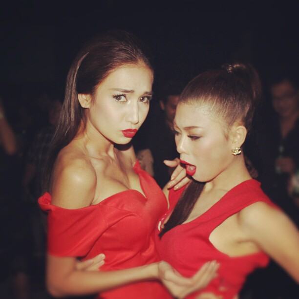 เนย โชติกา หุ่นเธอเป๊ะมากกกกก