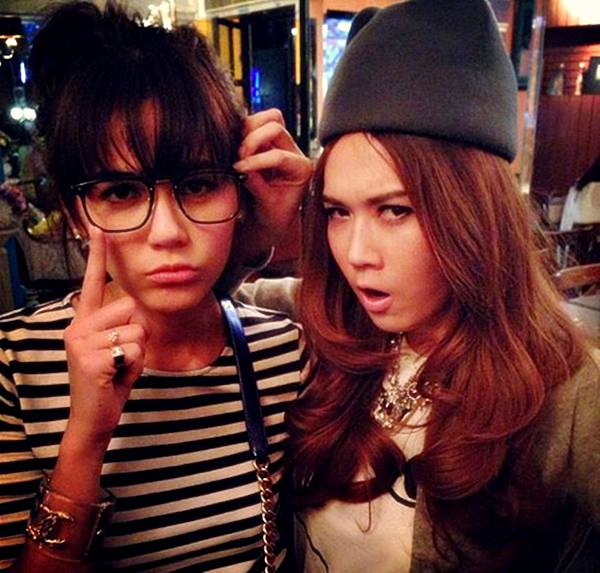 ดารา กับแว่นตา สุดเทห์..
