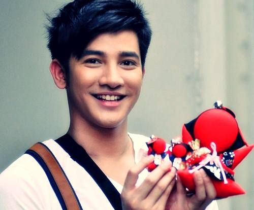 รอน AF รับทำจมูกใหม่เร่งฟิตหุ่นลุ้นถ่ายแบบ