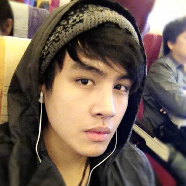 เอิร์ท บารมี AF9