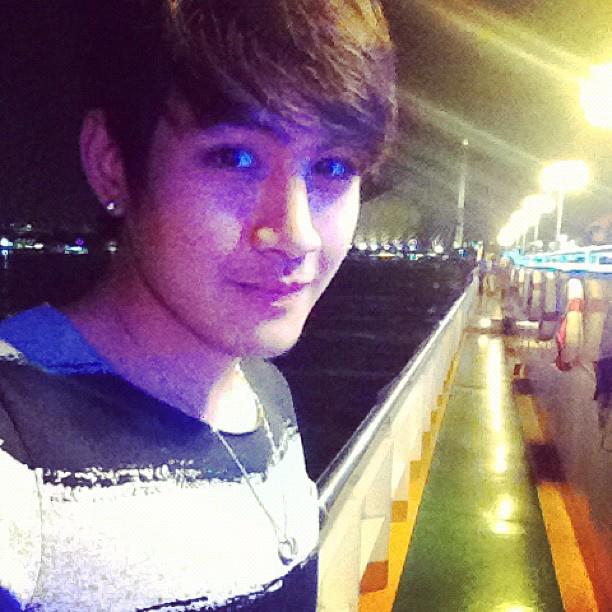 เอิร์ท บารมี AF9