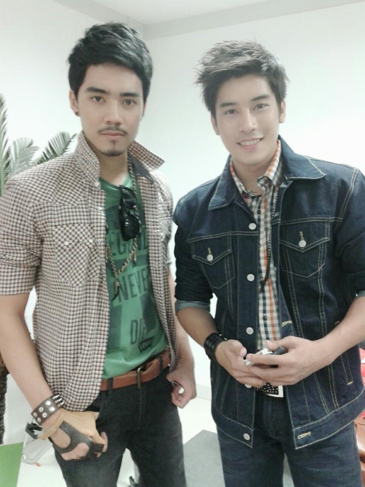 พ่อหนุ่ม หุ่นฟิน 12 !!