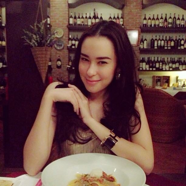 มะลิ มาลินี โคทส์ นางแบบผิวขาวจั๊ว เธอเป๊ะเวอร์์์์