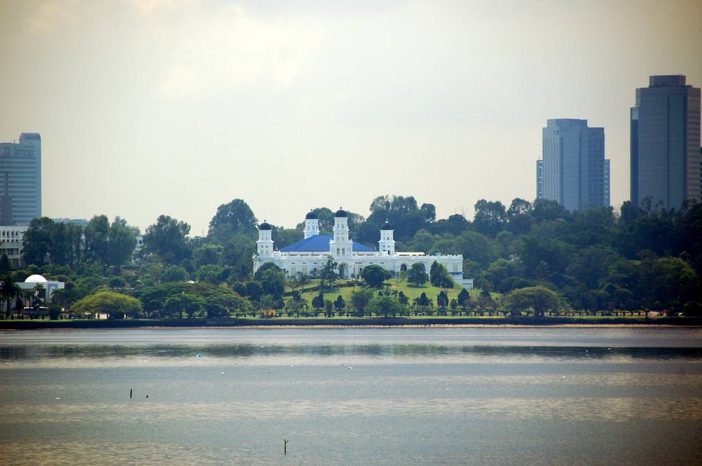 ยะโฮร์ เมืองชายแดนที่เจริญที่สุดในมาเลเซีย