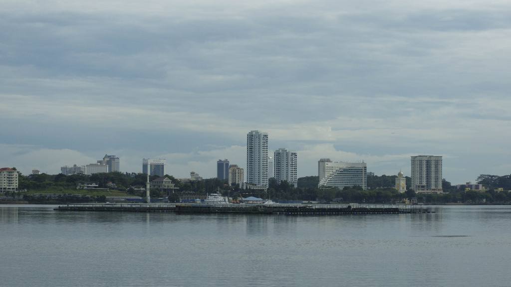 ยะโฮร์ เมืองชายแดนที่เจริญที่สุดในมาเลเซีย