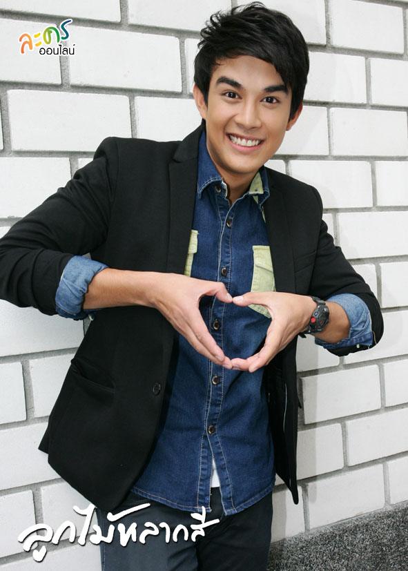 ลูกไม้หลากสี