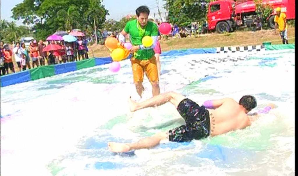 แอม-ปฏิญญา อวบระยะสุดท้าย