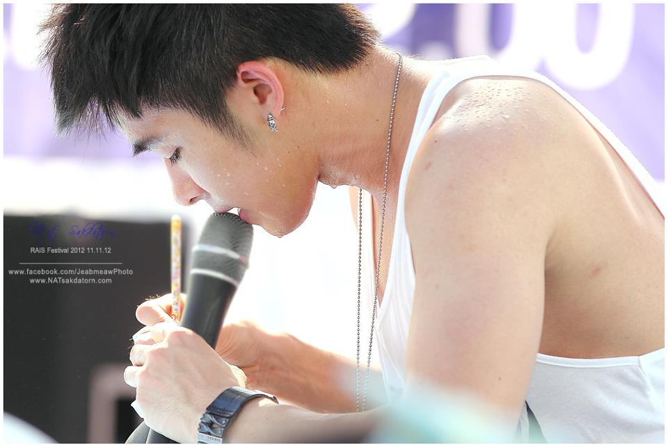 อยากเห็นถ่ายเช็กชีแท้ๆๆๆๆ หุ่นงามหลายๆๆๆๆๆๆ  Nat Sakdatorn