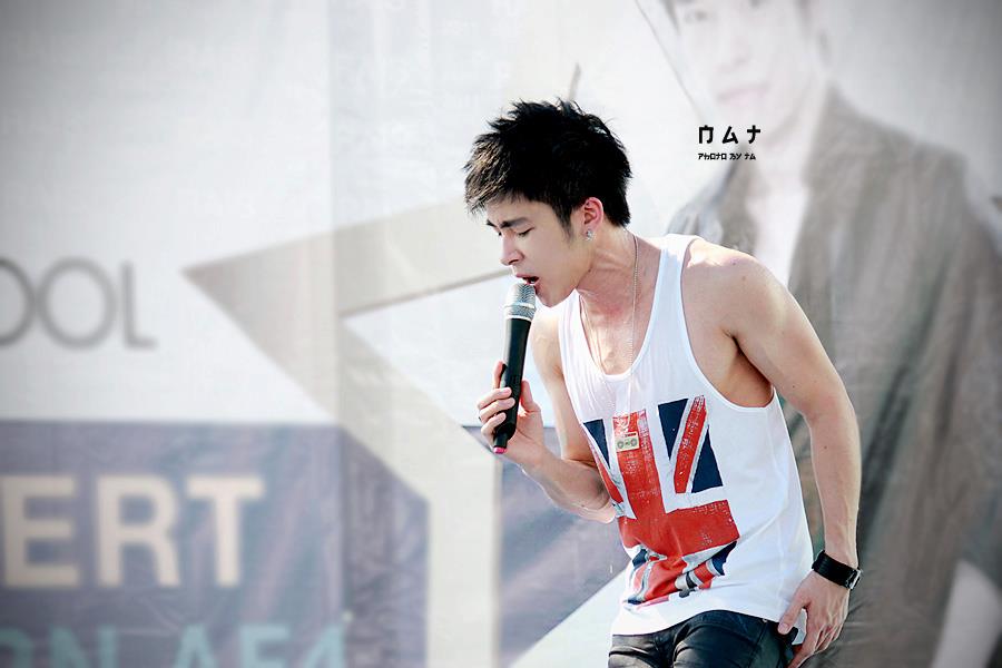 อยากเห็นถ่ายเช็กชีแท้ๆๆๆๆ หุ่นงามหลายๆๆๆๆๆๆ  Nat Sakdatorn