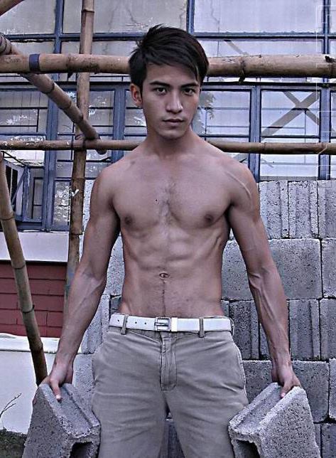 พ่อหนุ่ม หุ่นฟิน 16 !!